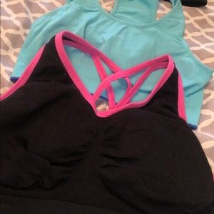4 sports bra